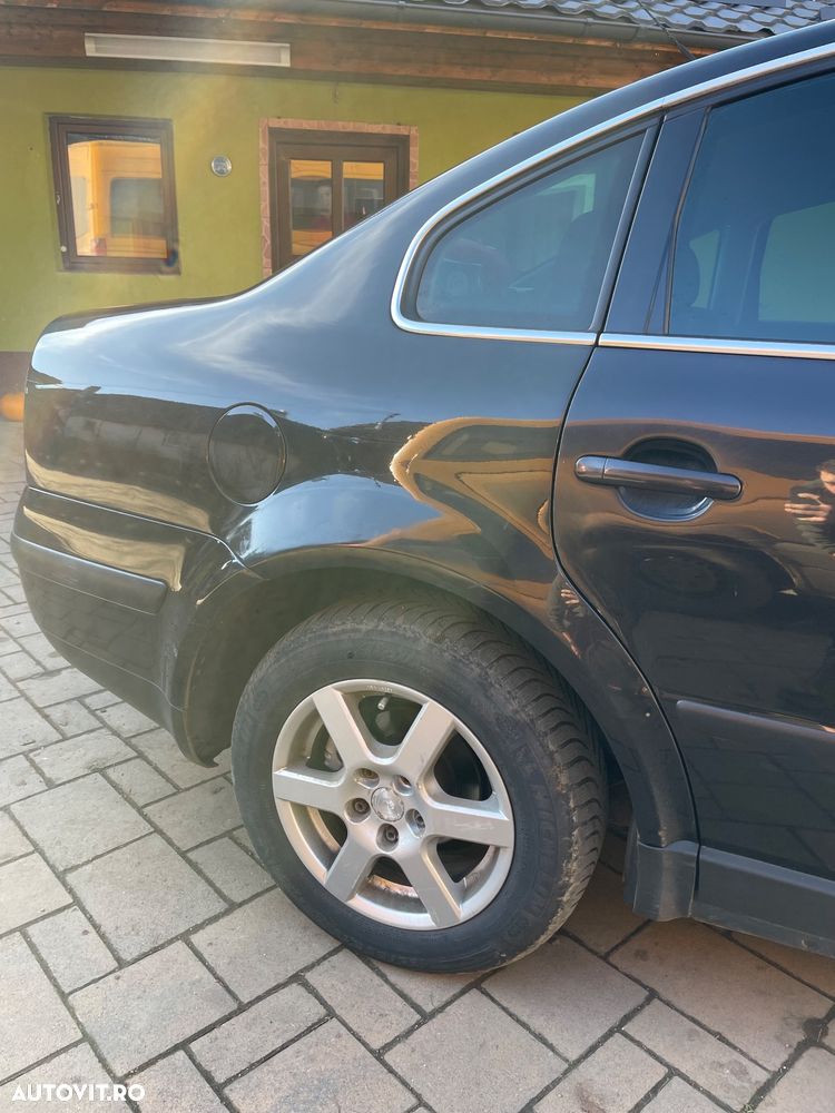 Volkswagen Passat Variant 1.6 Basis - 6