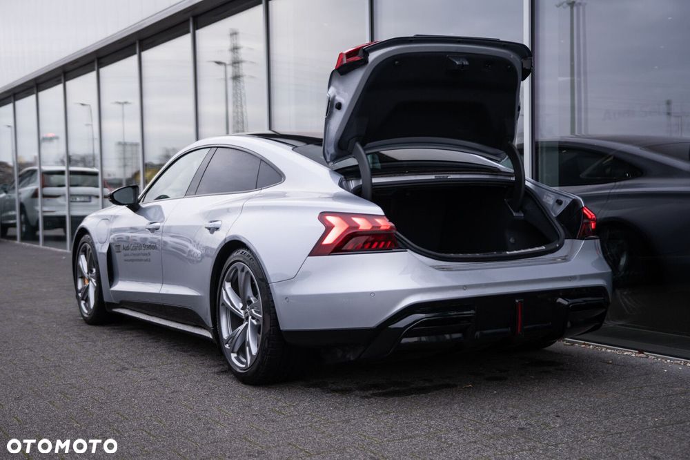 Audi RS e-tron GT - 7