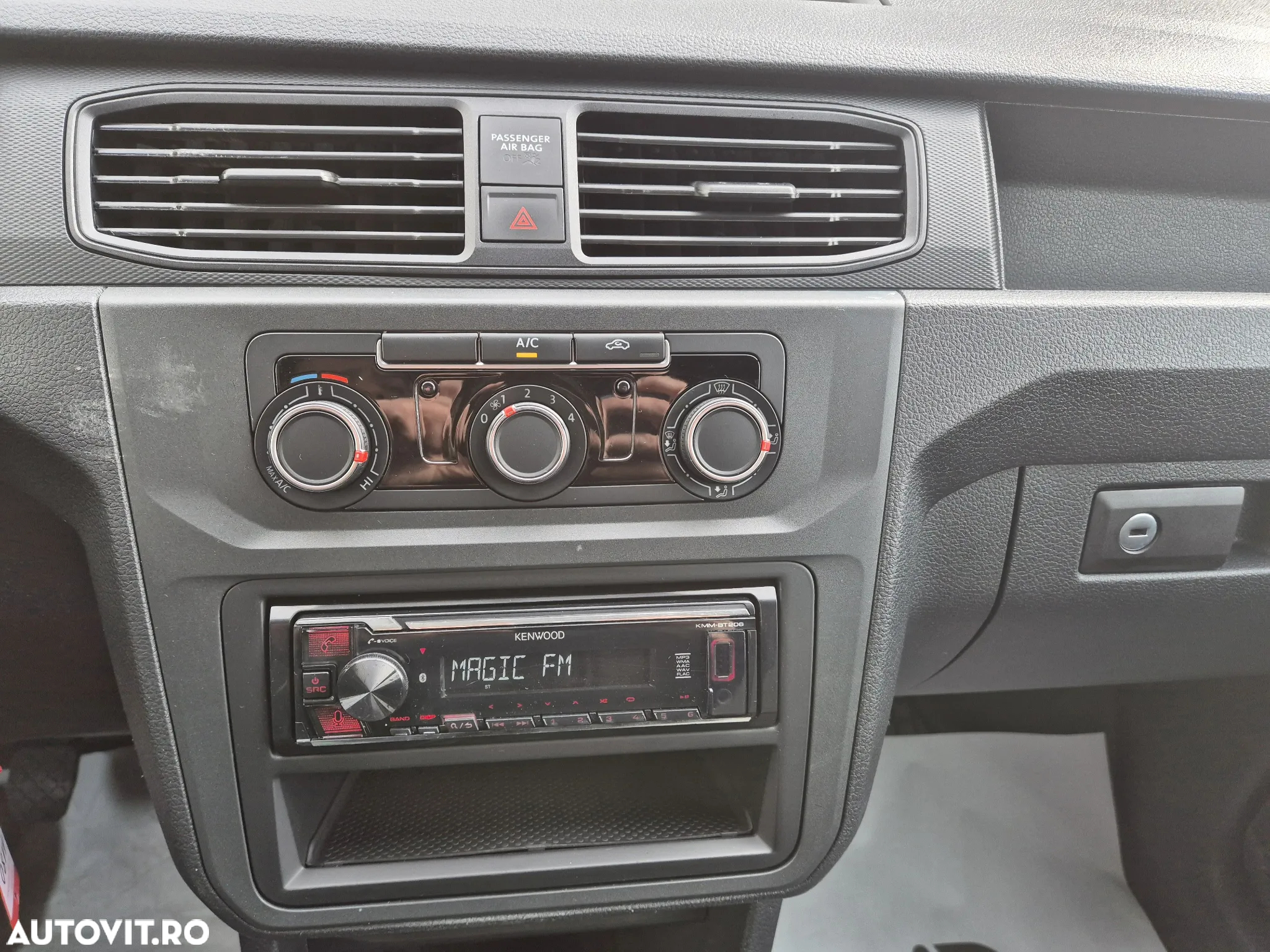 Volkswagen Caddy Maxi 2.0 TDI 75 kW - 13