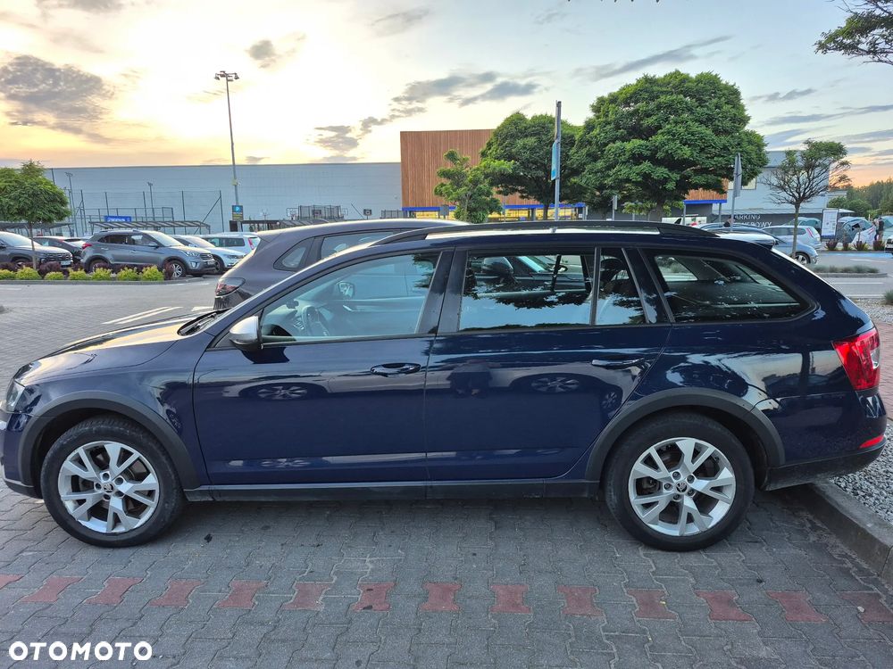 Skoda Octavia Scout 1.8 TSI 4x4 DSG - 2