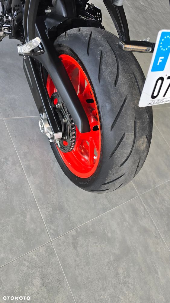 Yamaha MT - 18