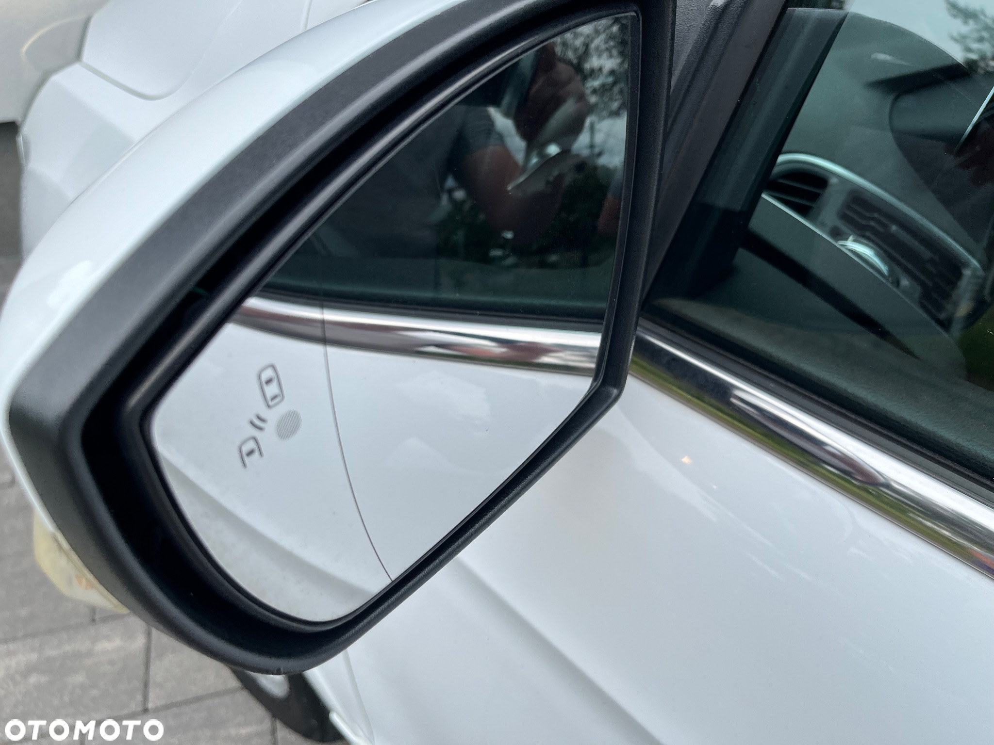 Ford Kuga 2.0 TDCi 4x4 Individual - 6
