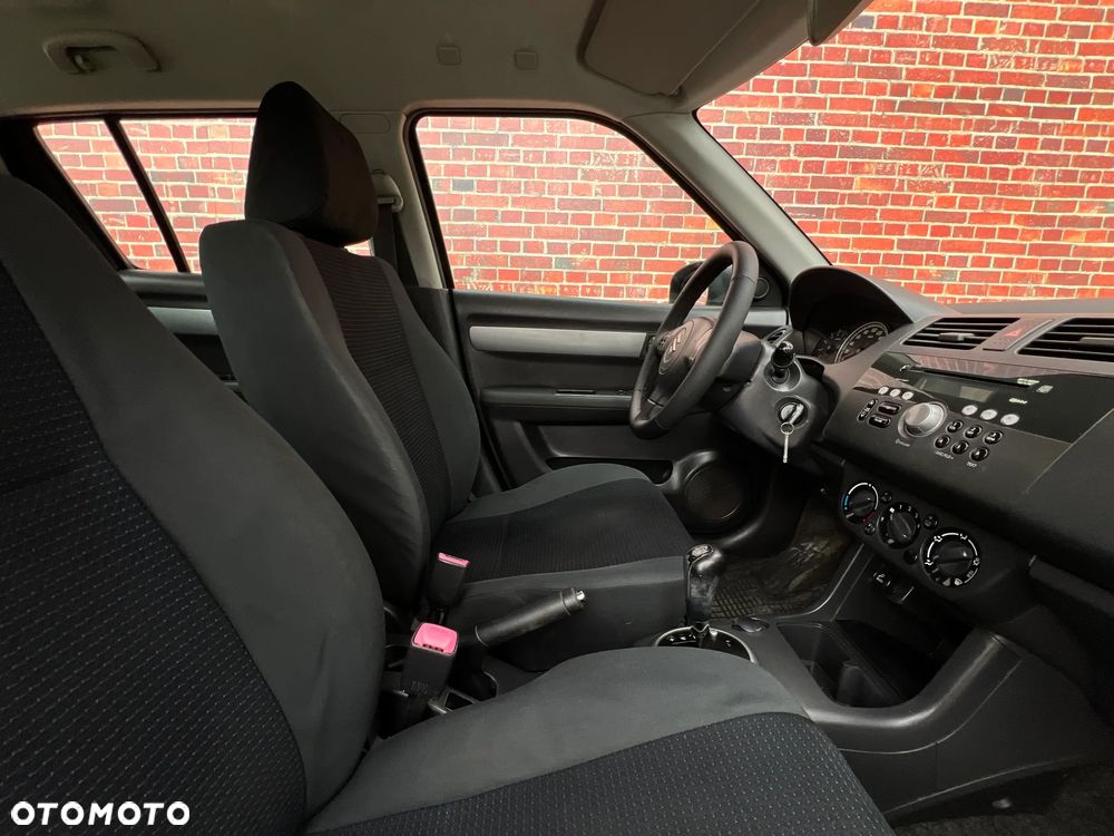 Suzuki Swift 1.3 A-M-T Comfort - 13