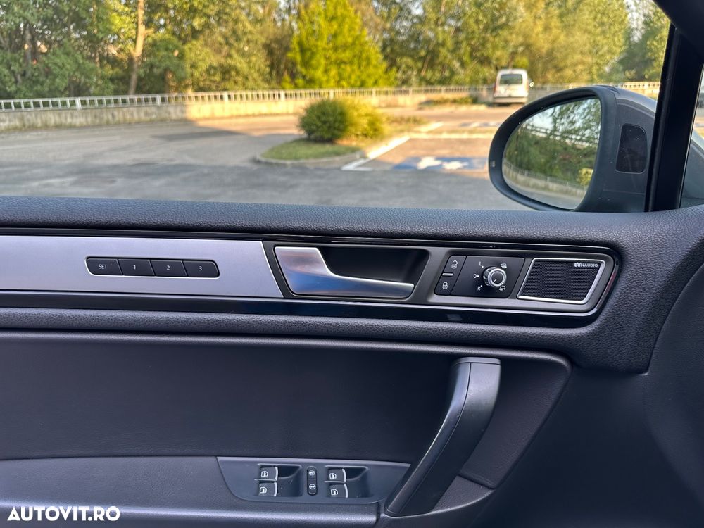 Volkswagen Touareg 3.0 V6 TDI Blue Motion DPF Automatik - 19