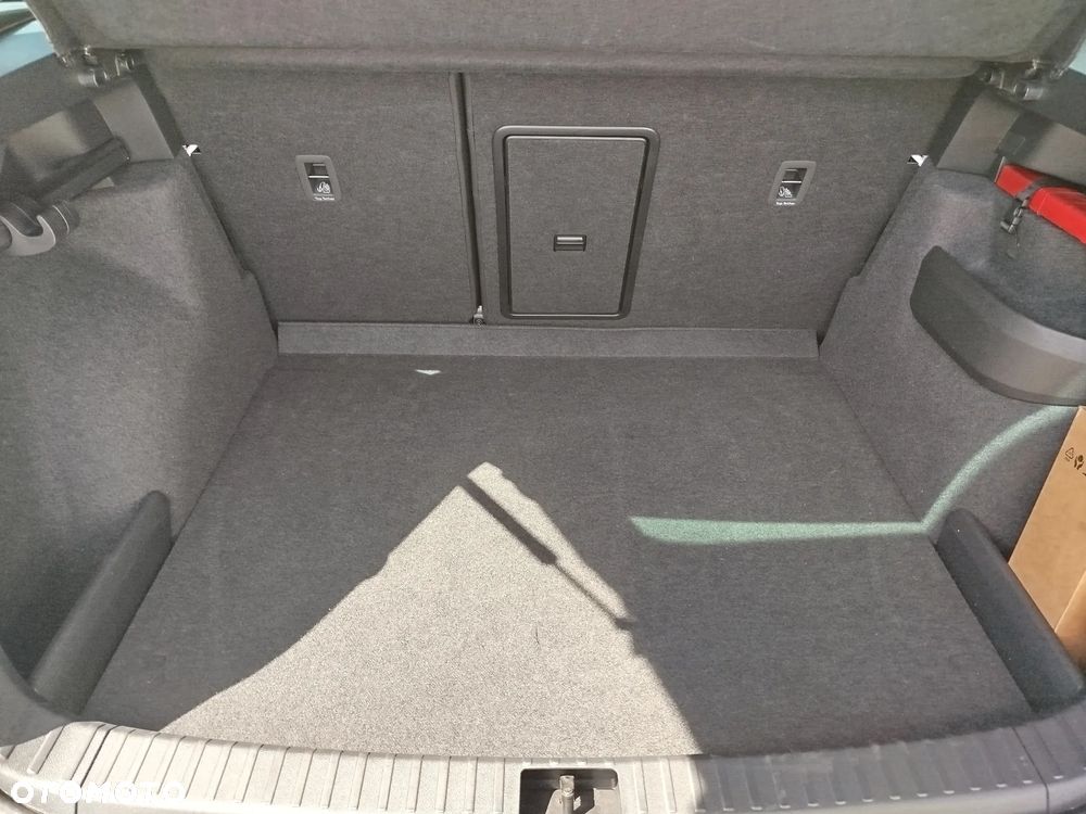 Skoda Karoq 1.5 TSI ACT Sportline DSG - 33
