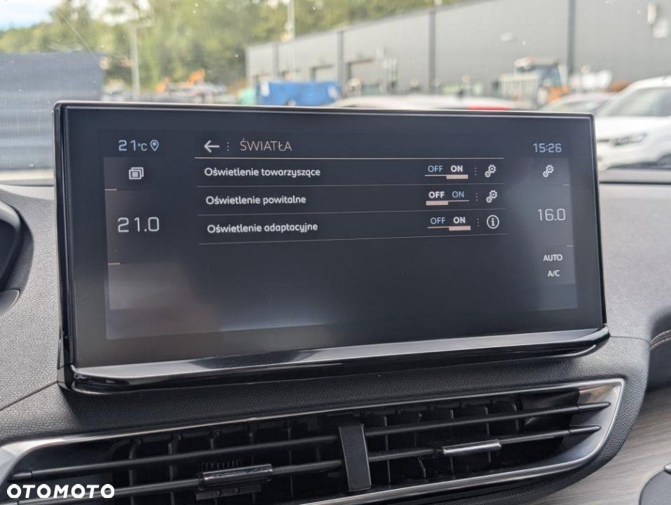 Peugeot 5008 - 18