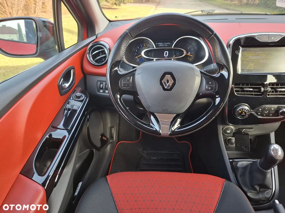 Renault Clio - 17