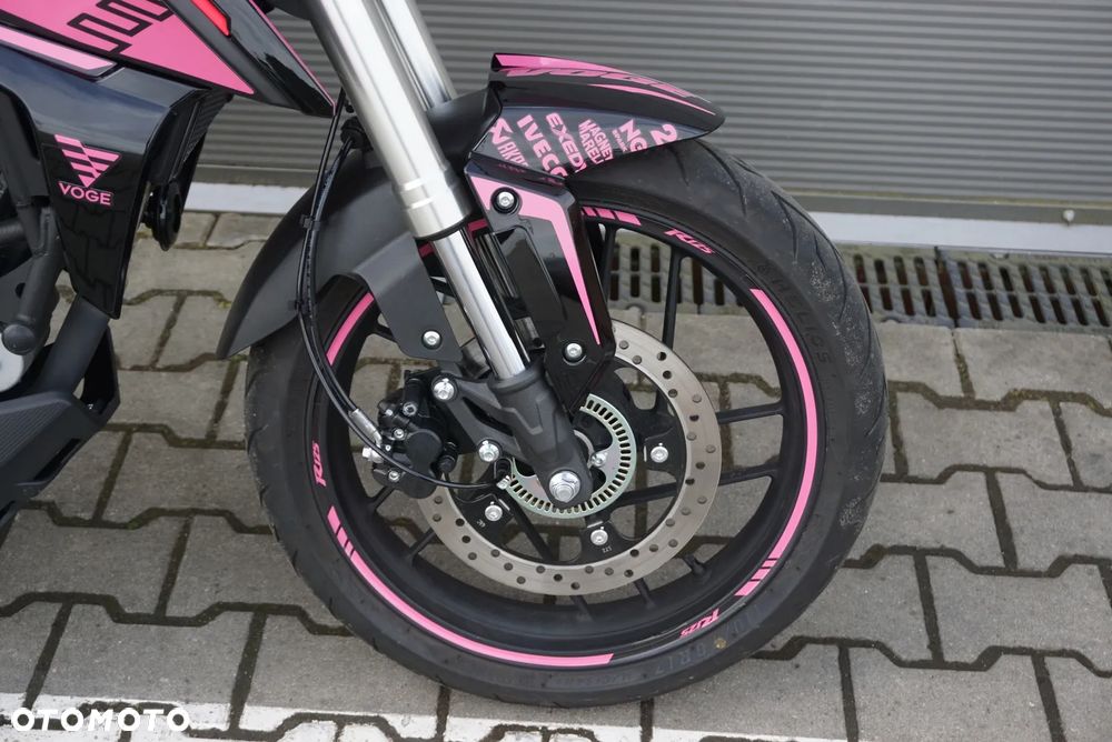 VOGE R125 - 8