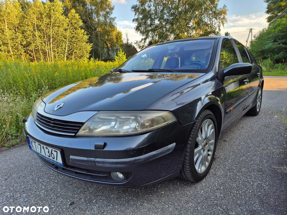 Renault Laguna - 1