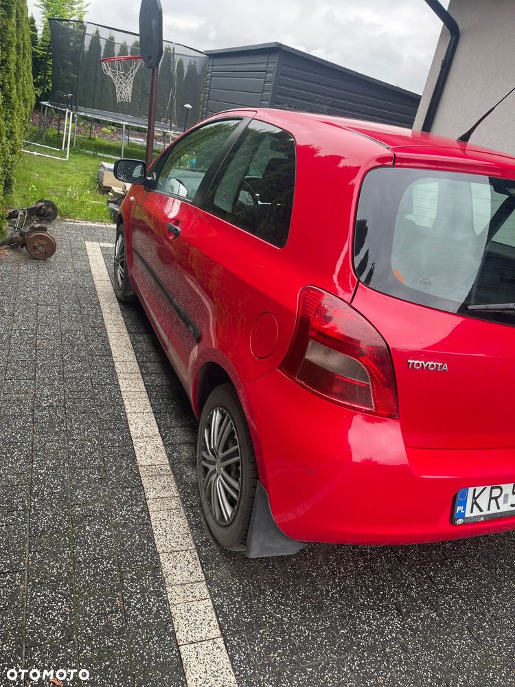 Toyota Yaris - 19