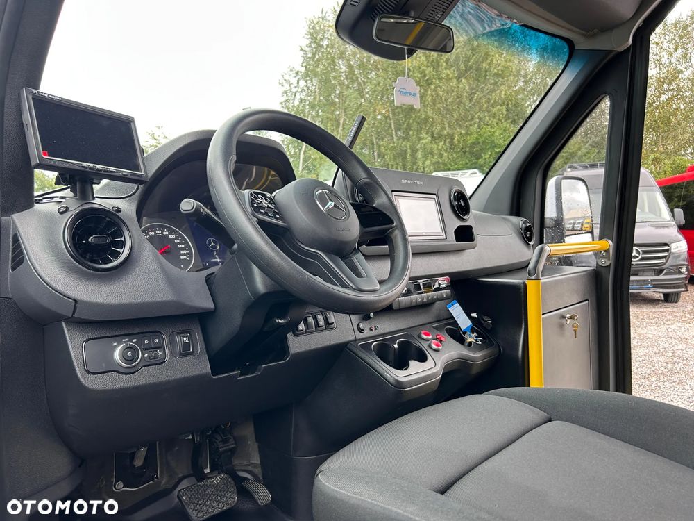 Mercedes-Benz Sprinter CITY - 18