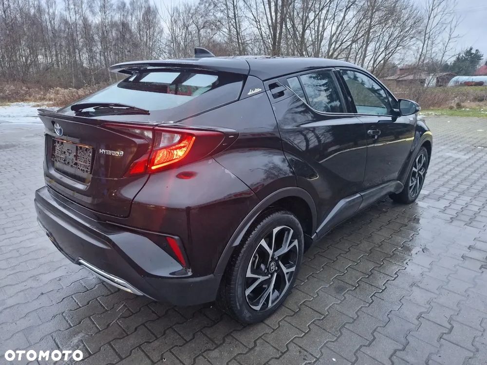 Toyota C-HR Style Selection - 31