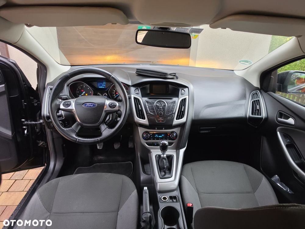 Ford Focus - 11