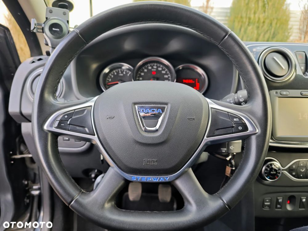 Dacia Sandero Stepway - 11