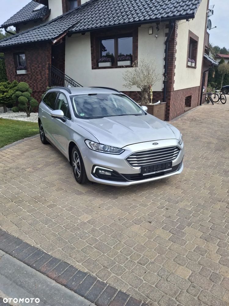 Ford Mondeo - 1