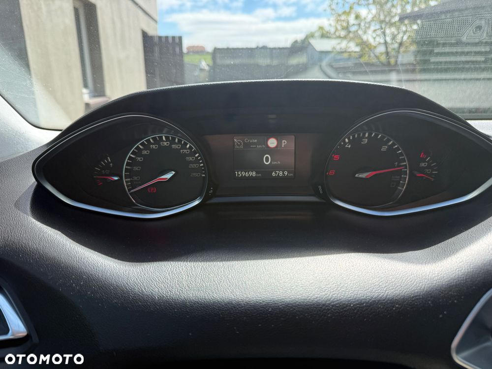 Peugeot 308 BlueHDi 120 EAT6 Stop & Start Allure - 11