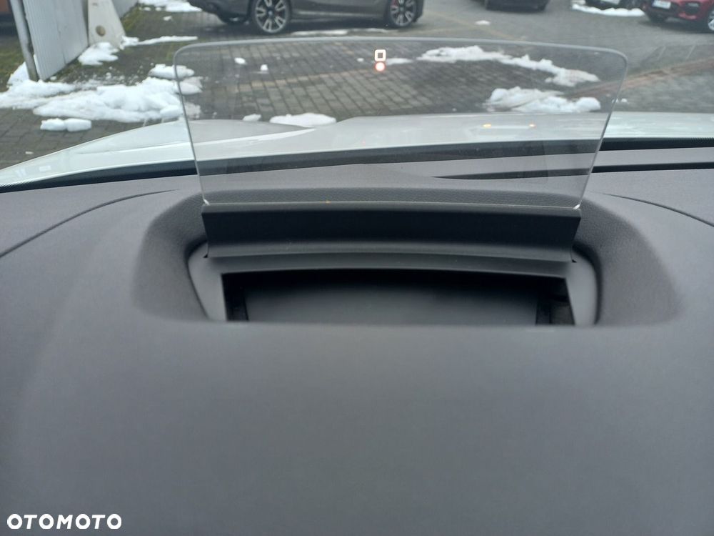 Citroën C4 1.2 PureTech Shine S&S EAT8 - 28