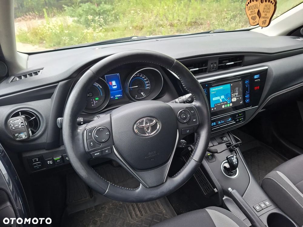 Toyota Auris Hybrid 135 Comfort - 11