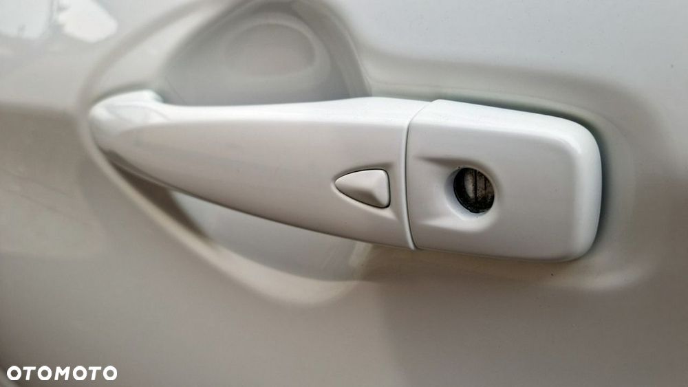 Nissan Qashqai - 8