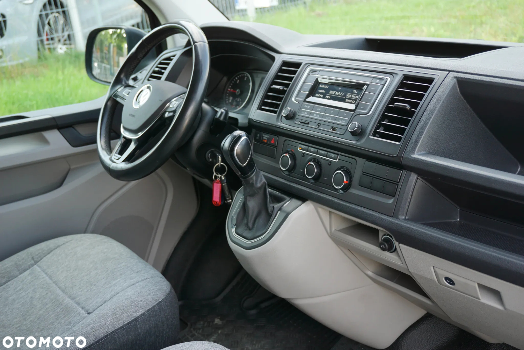 Volkswagen Caravelle 2.0 TDI L2 Highline DSG - 19