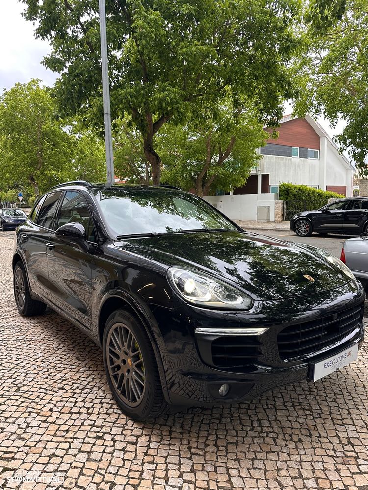 Porsche Cayenne S E-Hybrid Platinum Edition - 2