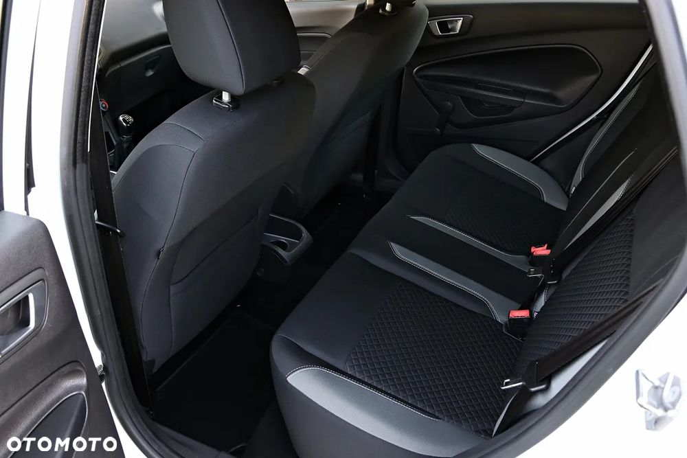 Ford Fiesta 1.5 TDCi ECOnetic Trend ASS - 8