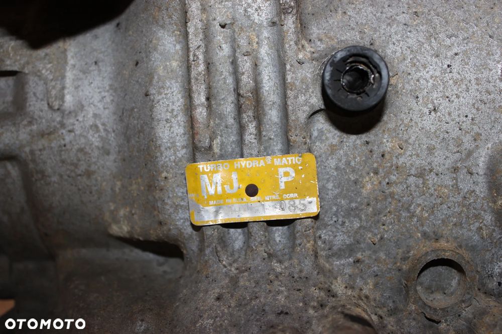 SILNIK 6.0L V8 LQ4 + SKRZYNIA AUTOMAT 4L80-E/CHEVROLET SILVERADO 2500 2001 - 10