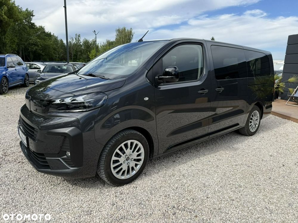 Peugeot Traveller - 3