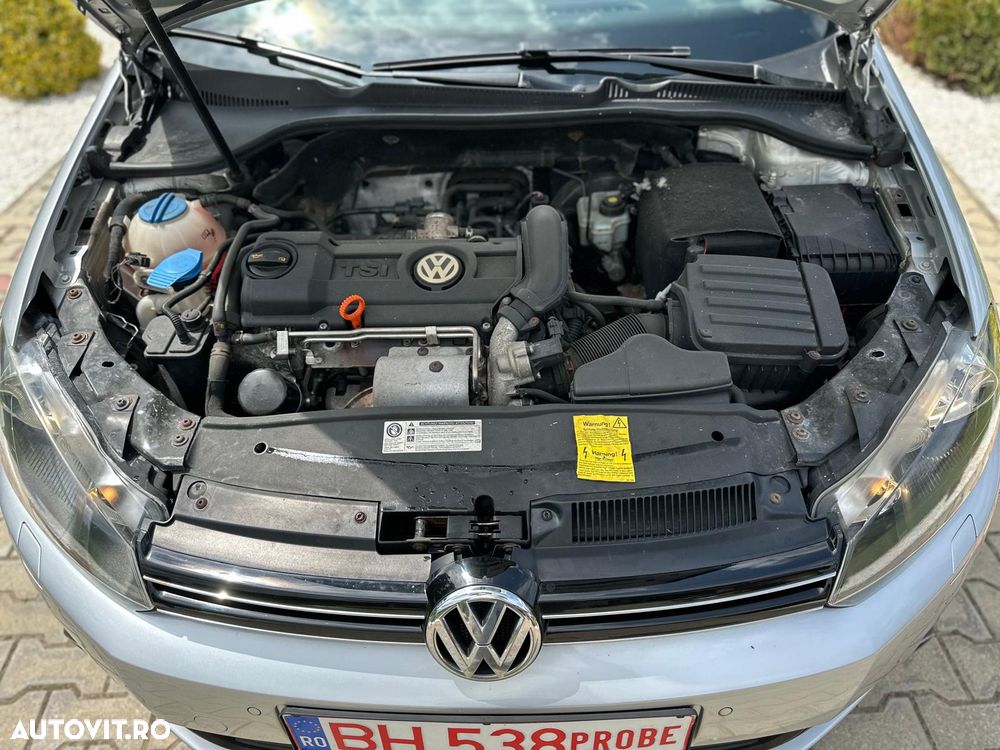 Volkswagen Golf 1.4 TSI Exclusive - 31