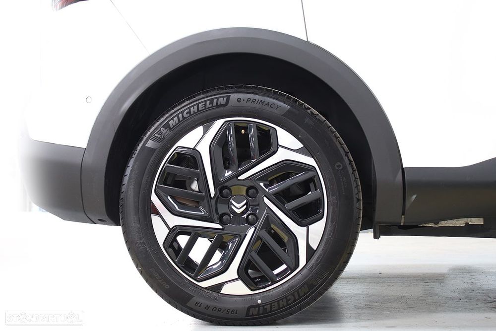 Citroën C4 1.2 PureTech Plus EAT8 - 5
