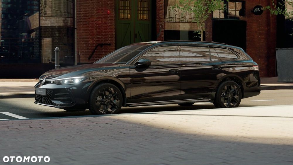 Volkswagen Passat Variant 2.0 TSI R-Line Plus DSG - 4
