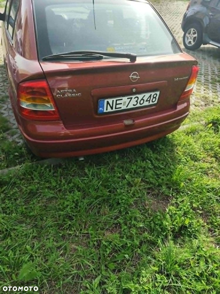 Opel Astra - 3