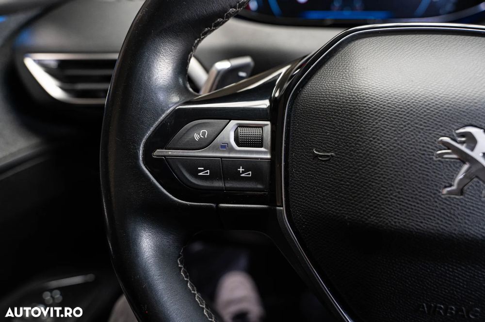 Peugeot 5008 BlueHDI 130 EAT8 Allure Pack - 22