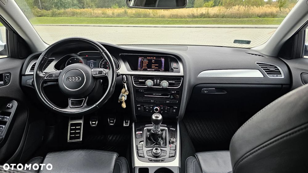 Audi A4 Avant 2.0 TDI - 14