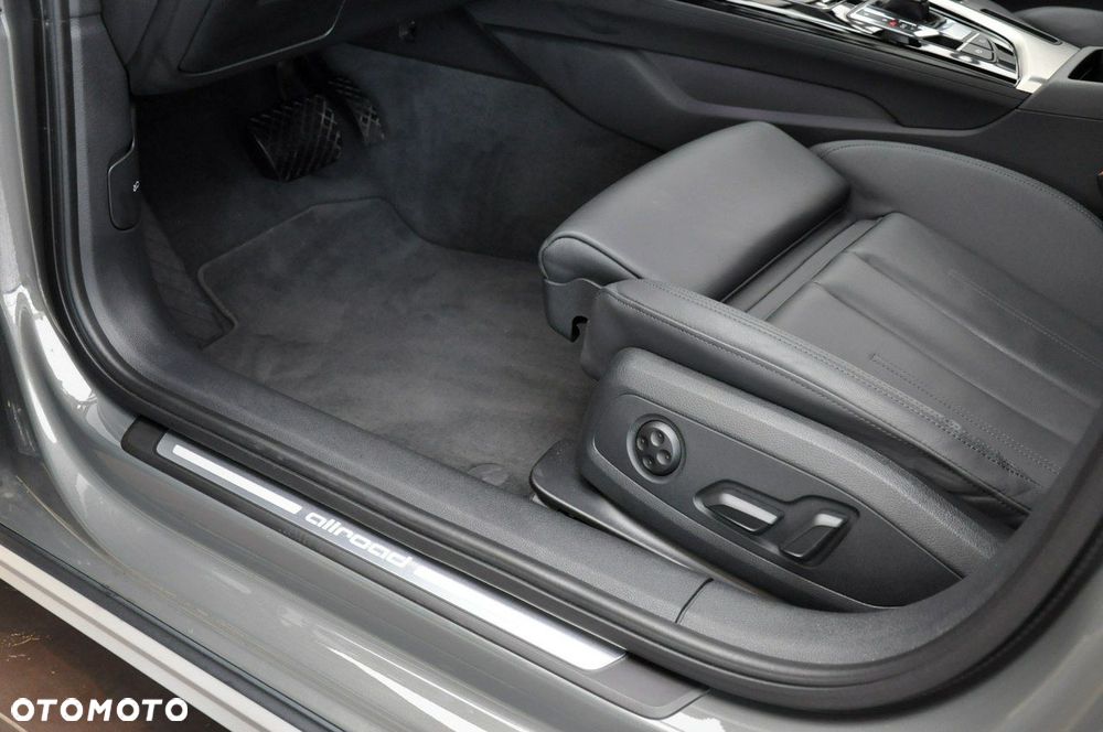 Audi A4 Allroad - 18