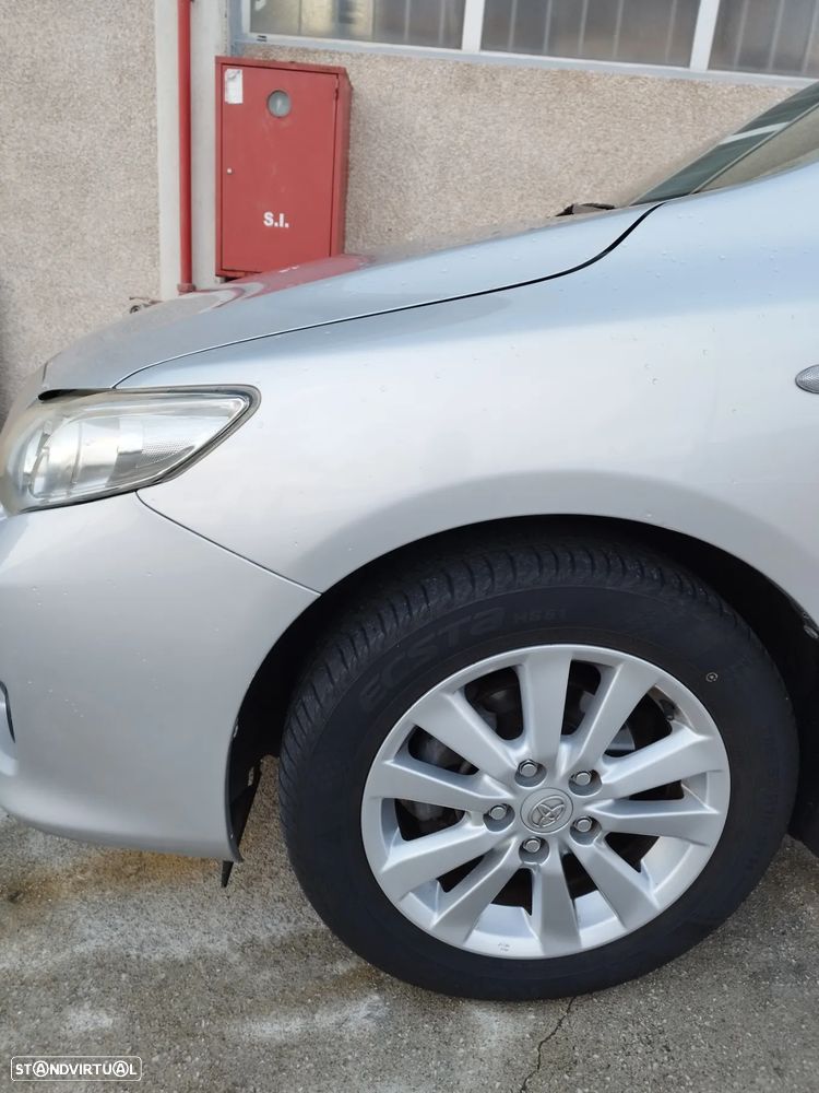 Toyota Corolla 1.4 D-4D Sol - 11