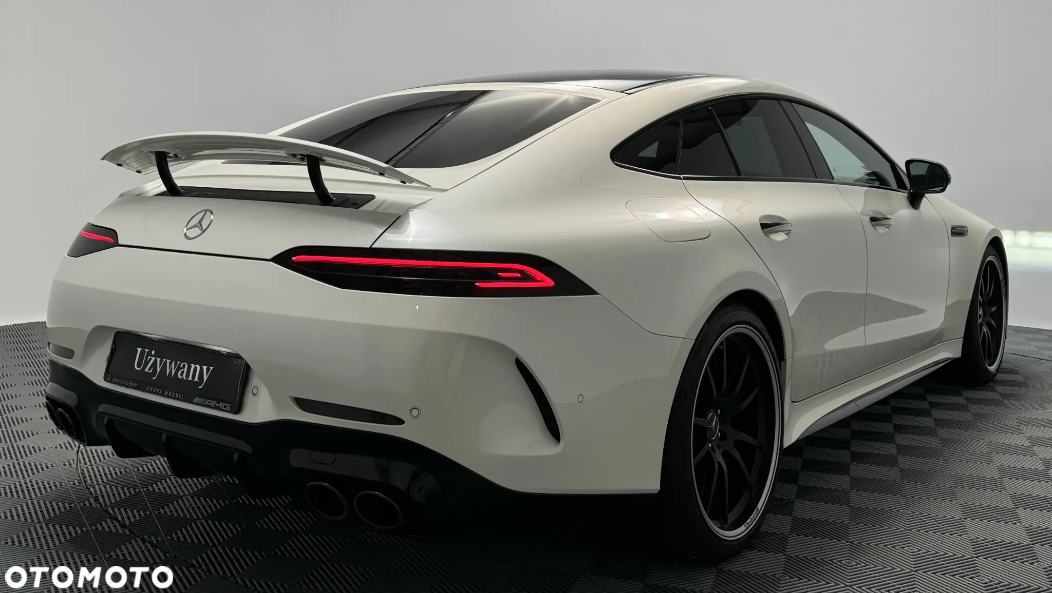 Mercedes-Benz AMG GT 53 4-Matic+ - 31