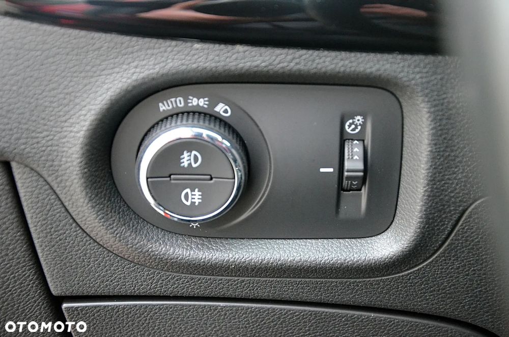 Opel Astra 1.2 Turbo Start/Stop Elegance - 17