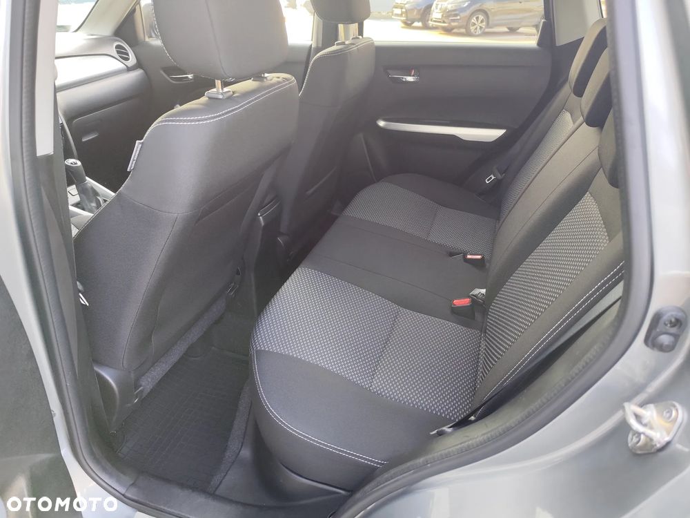 Suzuki Vitara 1.6 Premium 2WD - 10