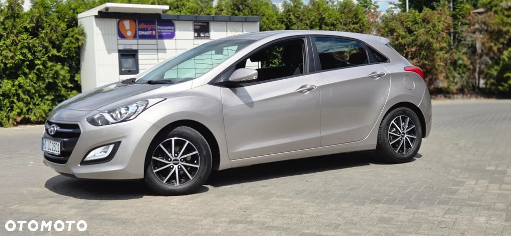 Hyundai i30 1.6 CRDi Premium - 6