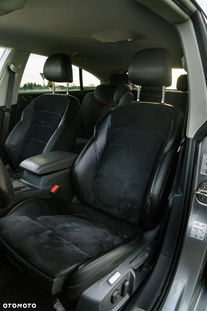 Volkswagen Arteon 2.0 TSI Elegance DSG - 21