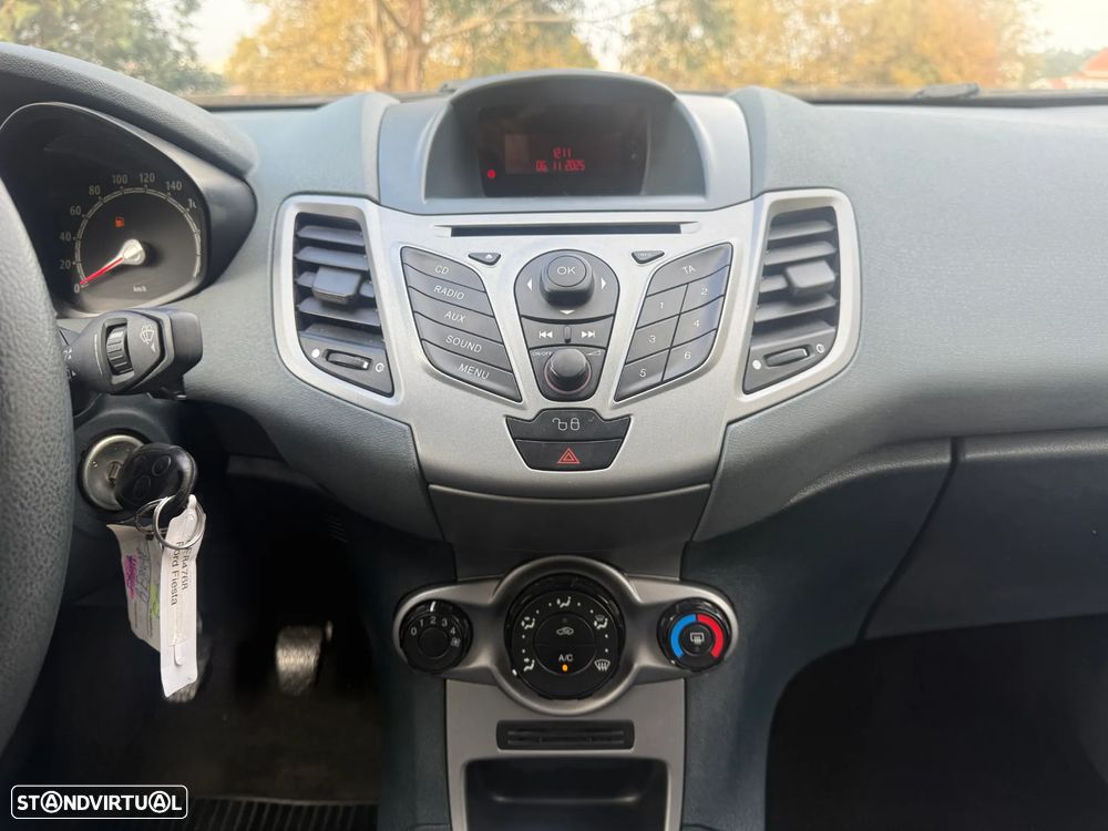 Ford Fiesta 1.25 Trend - 18
