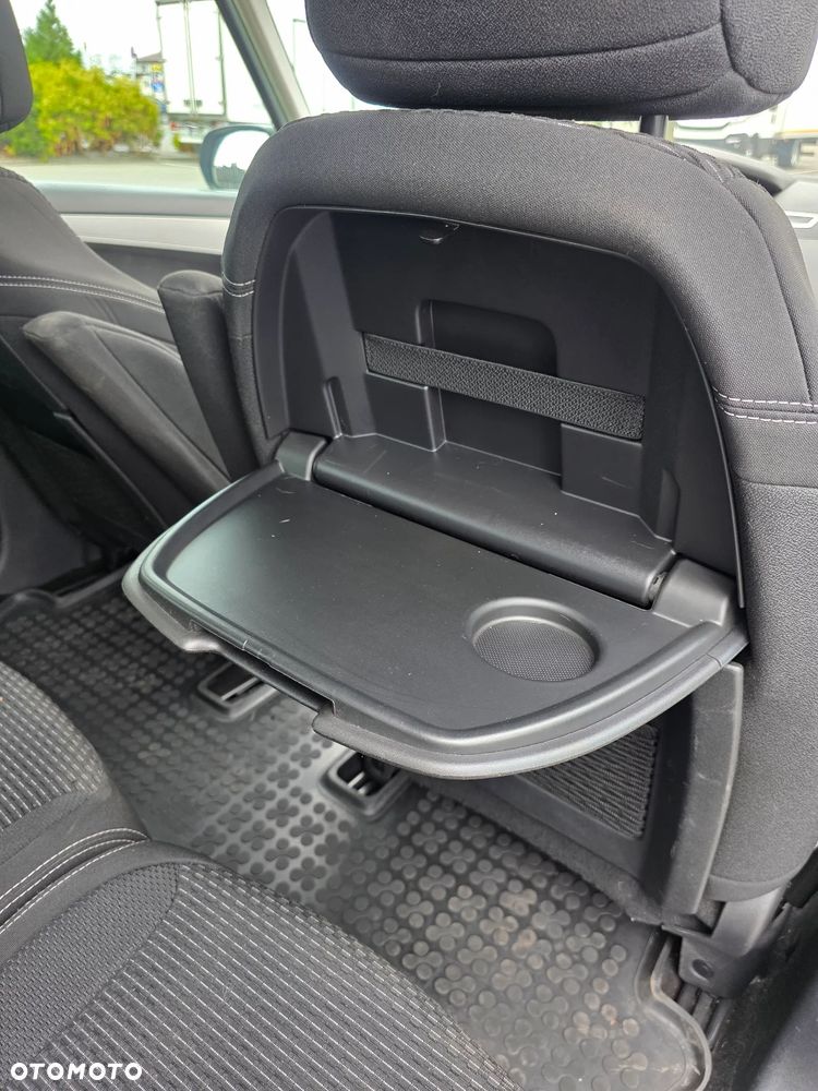 Citroën C4 Picasso - 11