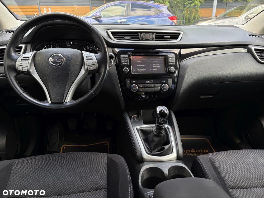 Nissan Qashqai 1.6 DIG-T N-Connecta - 34