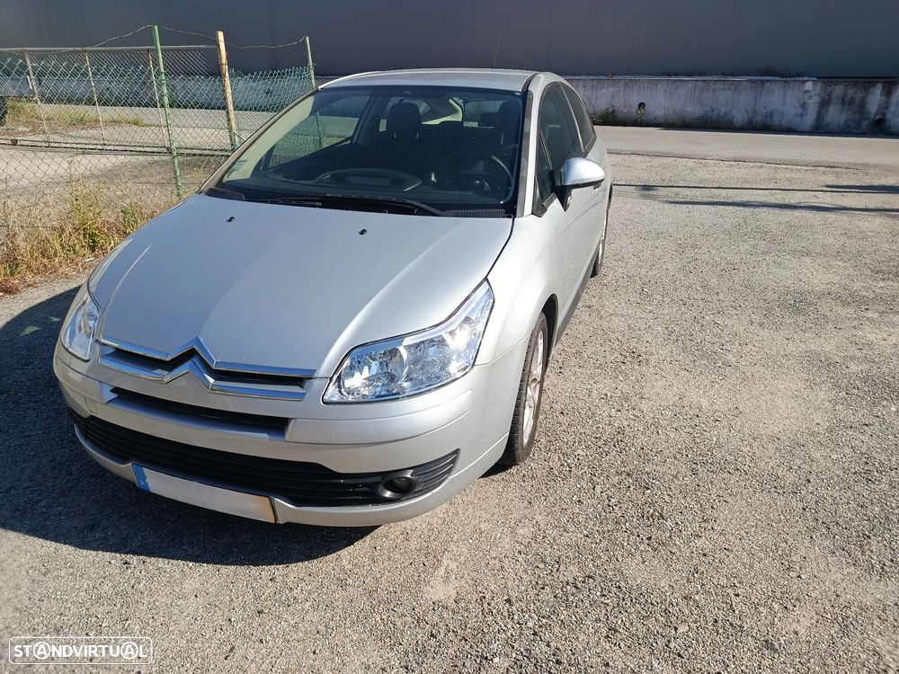 Citroën C4 1.6 HDi FAP VTR Plus - 4