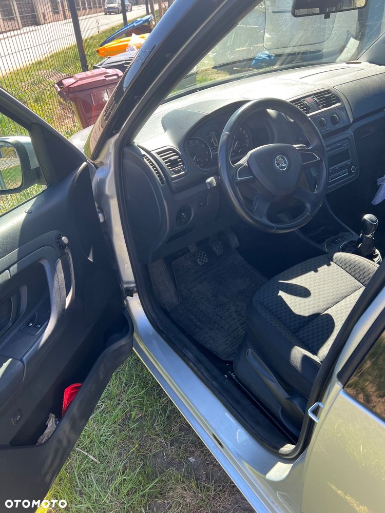 Skoda Roomster 1.4 16V Active - 6