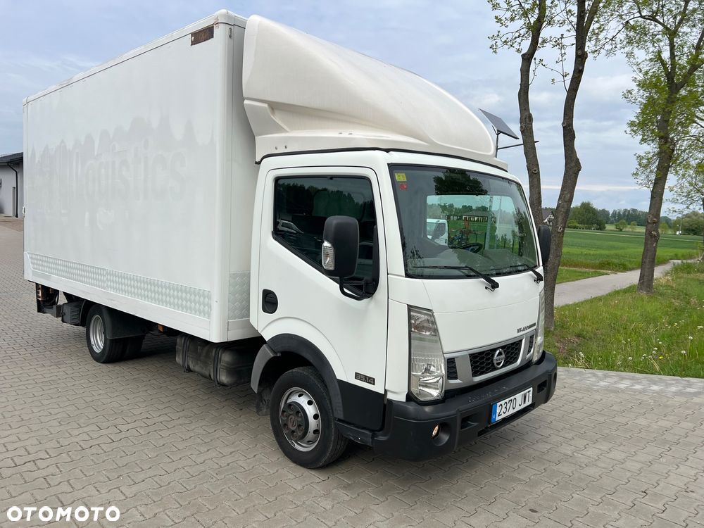 Nissan NT 400 CABSTAR - 9