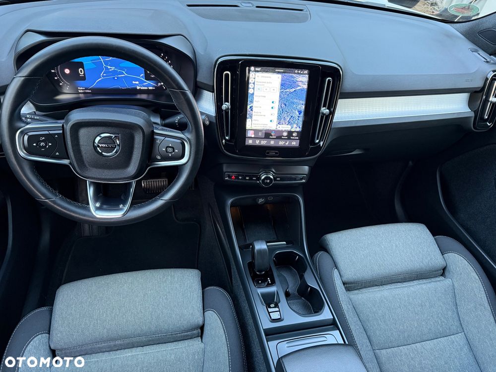 Volvo XC 40 B3 B DKG Plus Dark - 26