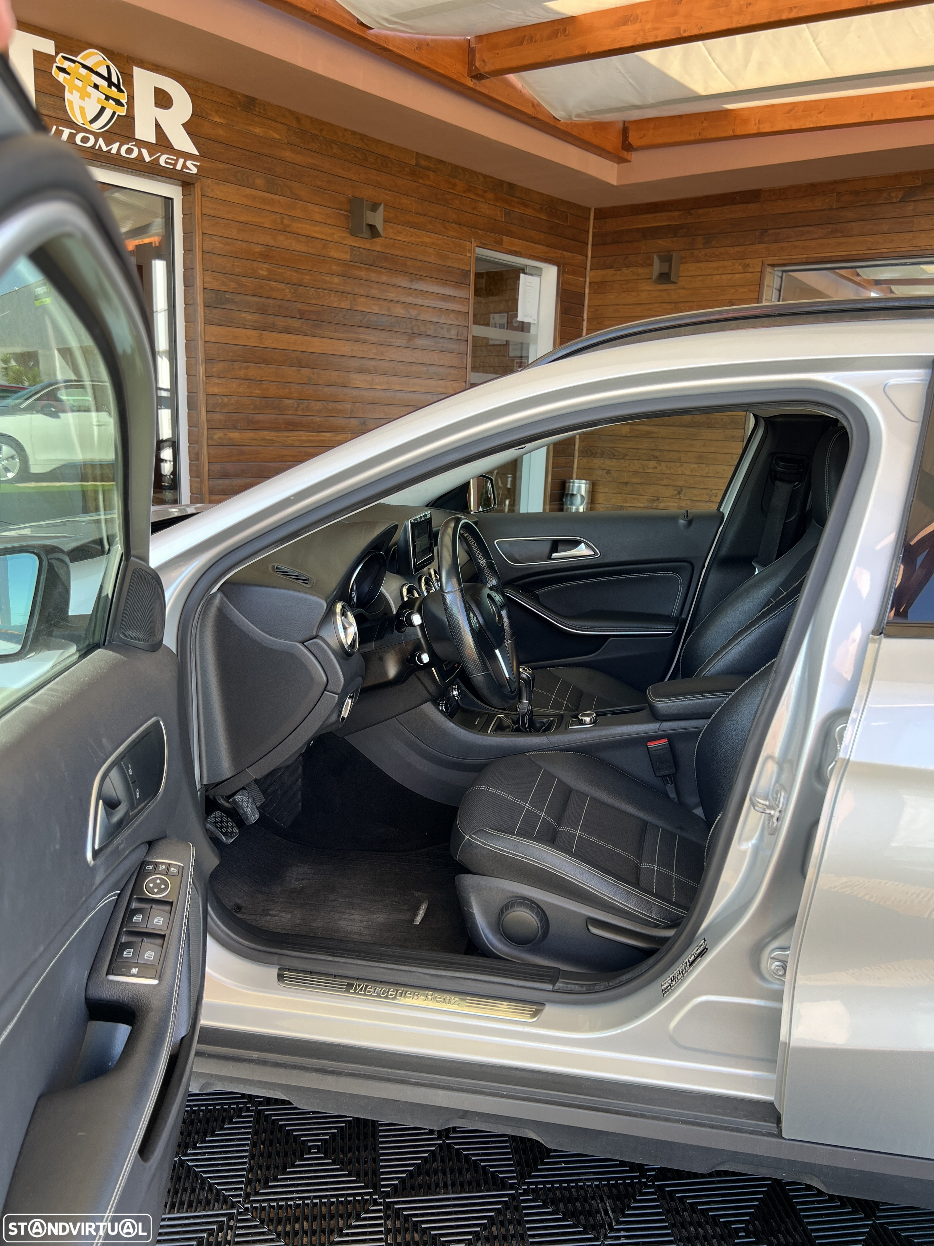 Mercedes-Benz GLA 180 CDi AMG Line - 5