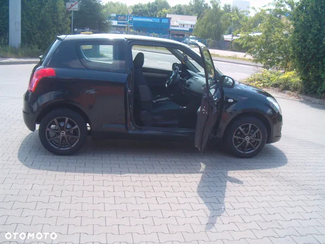 Suzuki Swift - 33